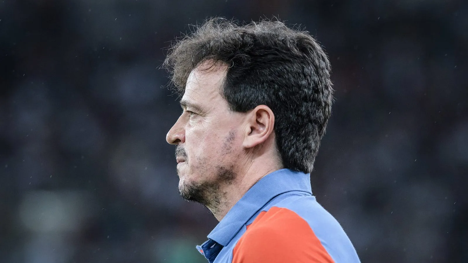 Diniz segue sem vencer no Cruzeiro, que &eacute; v&iacute;tima do Maracan&atilde; mais uma vez