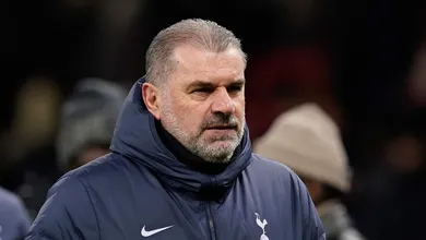 &lsquo;N&atilde;o estamos nem perto&rsquo;: Ange Postecoglou exige refor&ccedil;os e d&aacute; prazo para Tottenham brigar por t&iacute;tulos