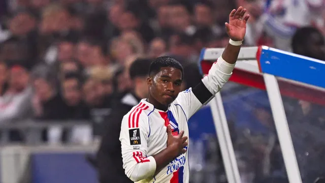 Lyon quer repetir &lsquo;f&oacute;rmula Endrick&rsquo; e tenta contrata&ccedil;&atilde;o de atacante da Juventus por empr&eacute;stimo