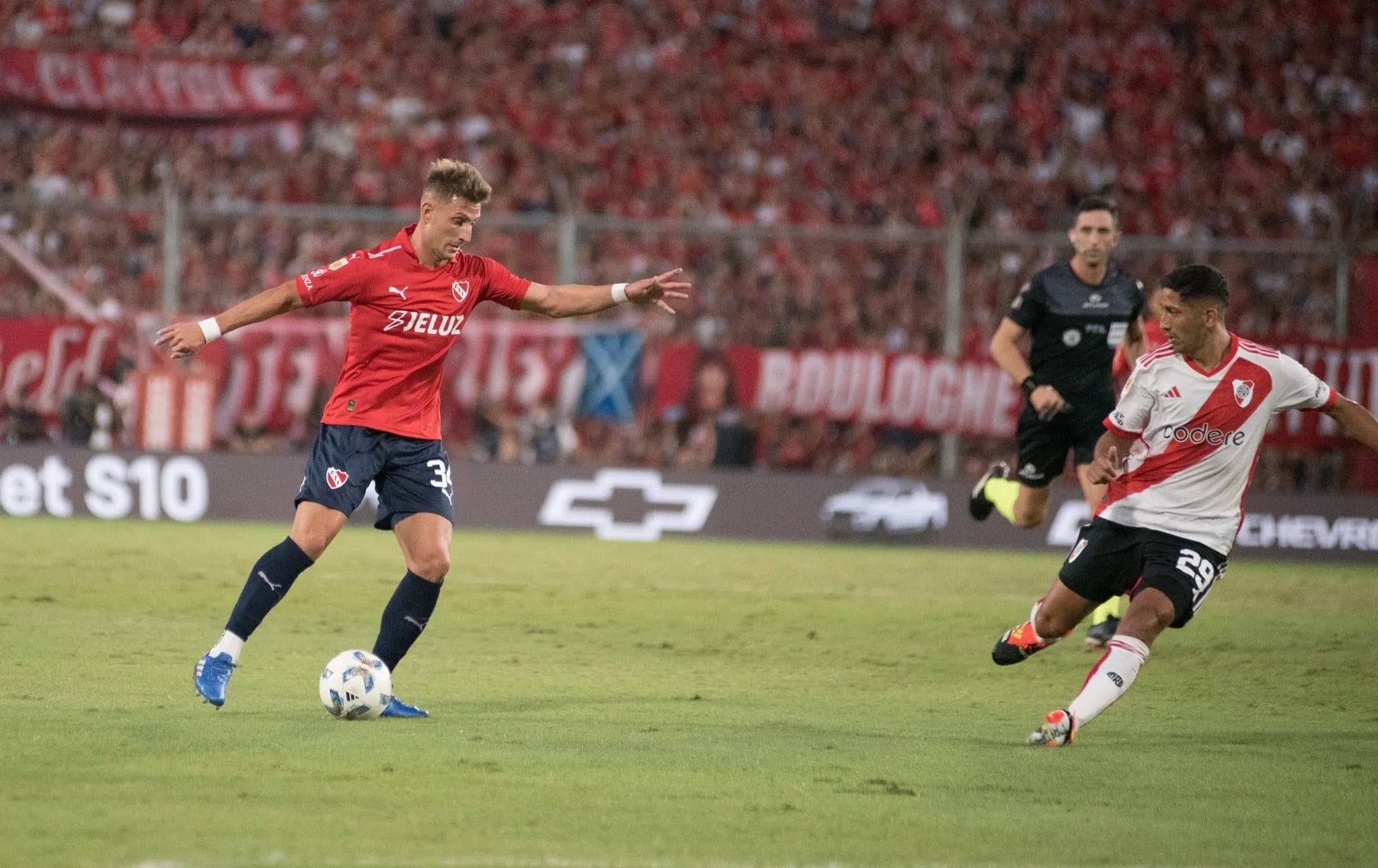 Ruim para os dois: Independiente e River Plate empatam em Avellaneda e podem perder posi&ccedil;&otilde;es no Grupo A do Argentino