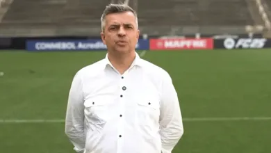 Demitido mesmo ap&oacute;s ser inocentado, gerente do Corinthians fala pela primeira vez