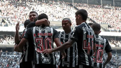 Mariano vaiado e Palacios bem: quem do Atl&eacute;tico-MG aproveitou chance contra o Cuiab&aacute;?