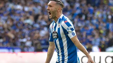 Atacante rejeita La Liga por time do cora&ccedil;&atilde;o, e faz gol do acesso na 3&ordf; divis&atilde;o