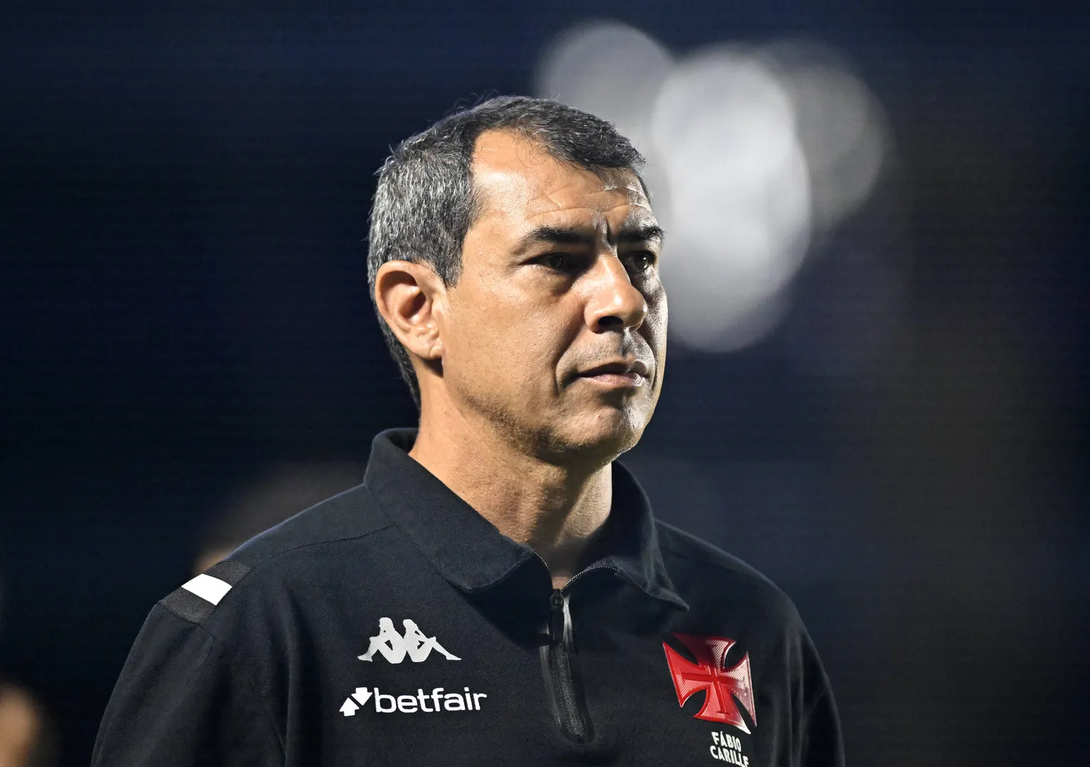 Carille teve dificuldades no come&ccedil;o de trabalho no Vasco (Foto: Imago)