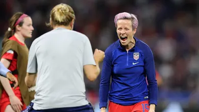 Les&atilde;o tirou Rapinoe da semifinal: &ldquo;N&atilde;o tinha condi&ccedil;&otilde;es hoje, mas espero estar na final&rdquo;