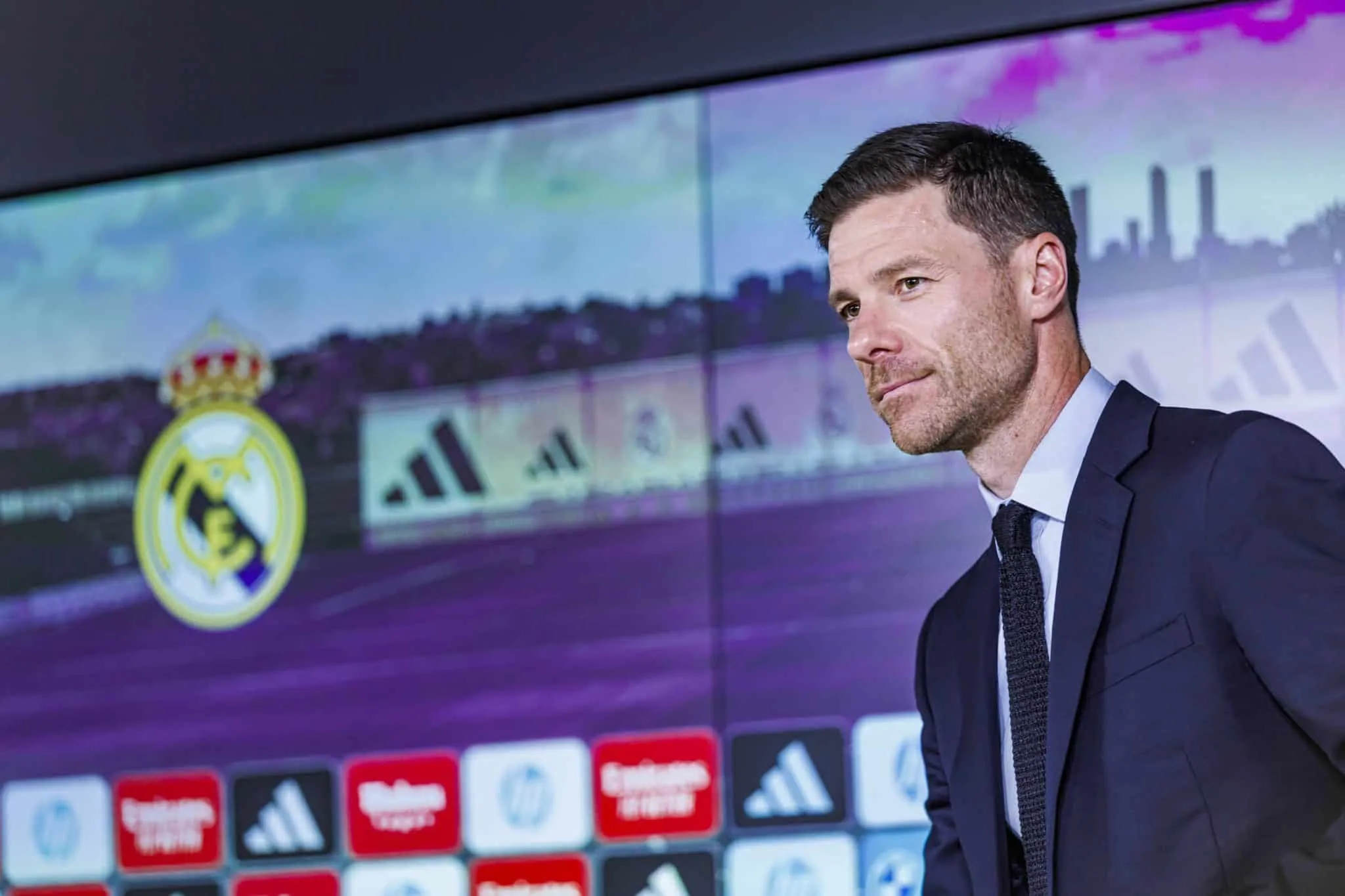 Pagar por refor&ccedil;o gratuito e adiar cirurgia: Como o Real Madrid prioriza o Mundial