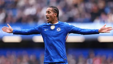&lsquo;Jo&atilde;o Pedro n&atilde;o vai fazer isso&rsquo;: T&eacute;cnico do Chelsea &eacute; sincero sobre o que espera do brasileiro