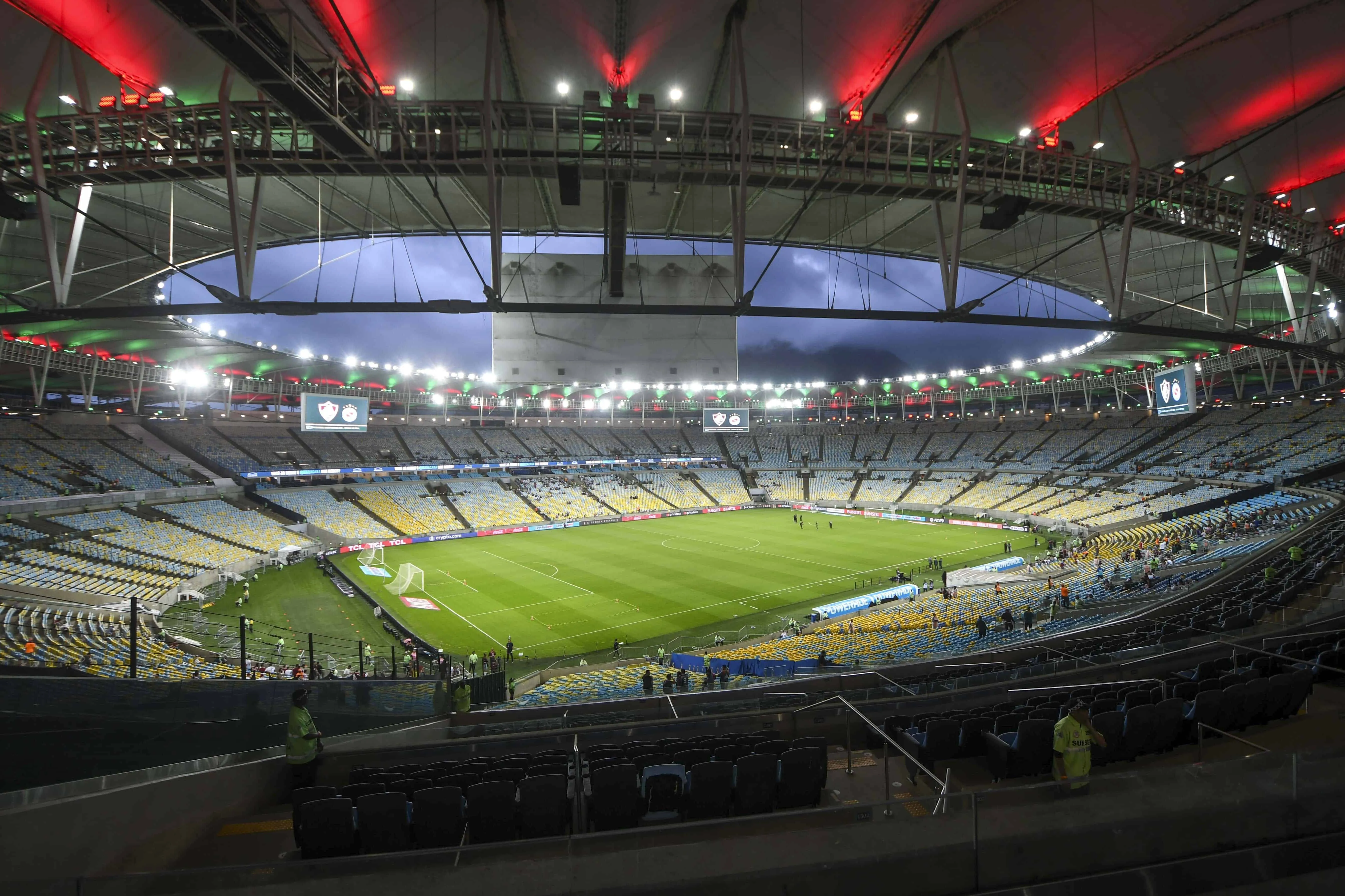 Argentinos s&atilde;o detidos ap&oacute;s confus&atilde;o e caso de racismo no Maracan&atilde;
