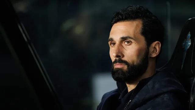 Tens&atilde;o no Real Madrid: Arbeloa se desentende com &iacute;dolo e divide vesti&aacute;rio