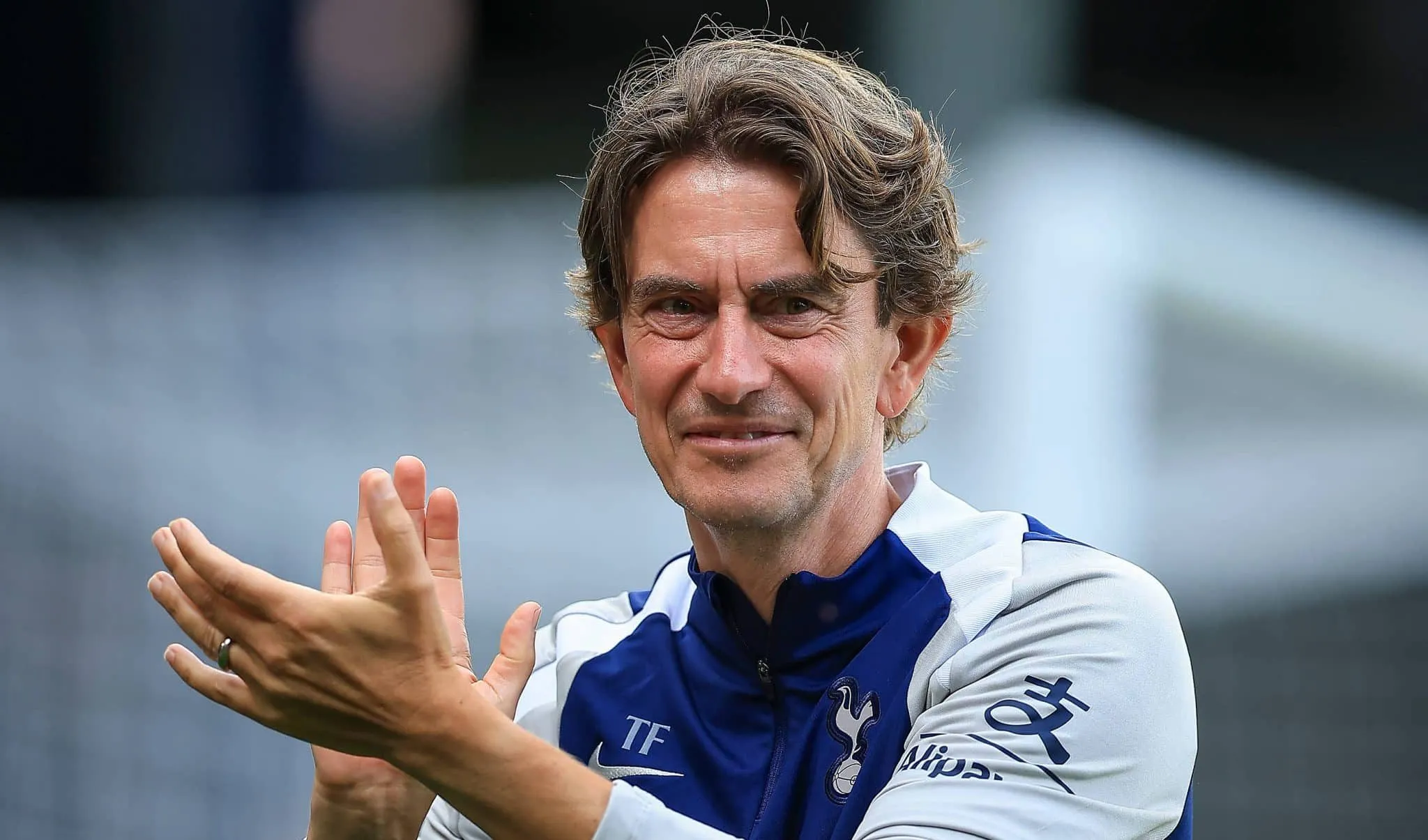 Por que o Tottenham jogou dois amistosos no mesmo dia (e como foram)