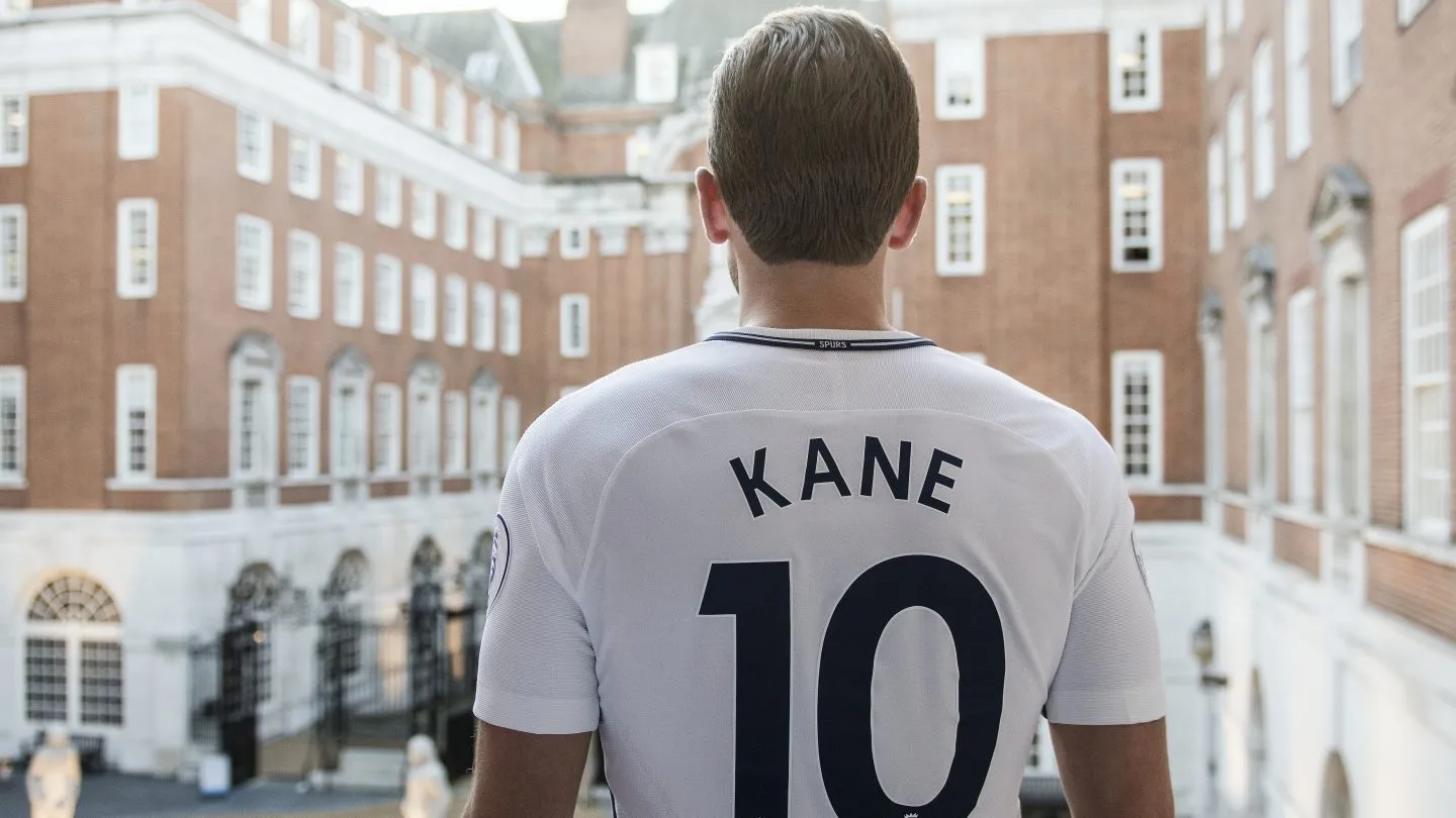 No pior momento da carreira, hist&oacute;ria de Tom Brady mudou a vida de Harry Kane