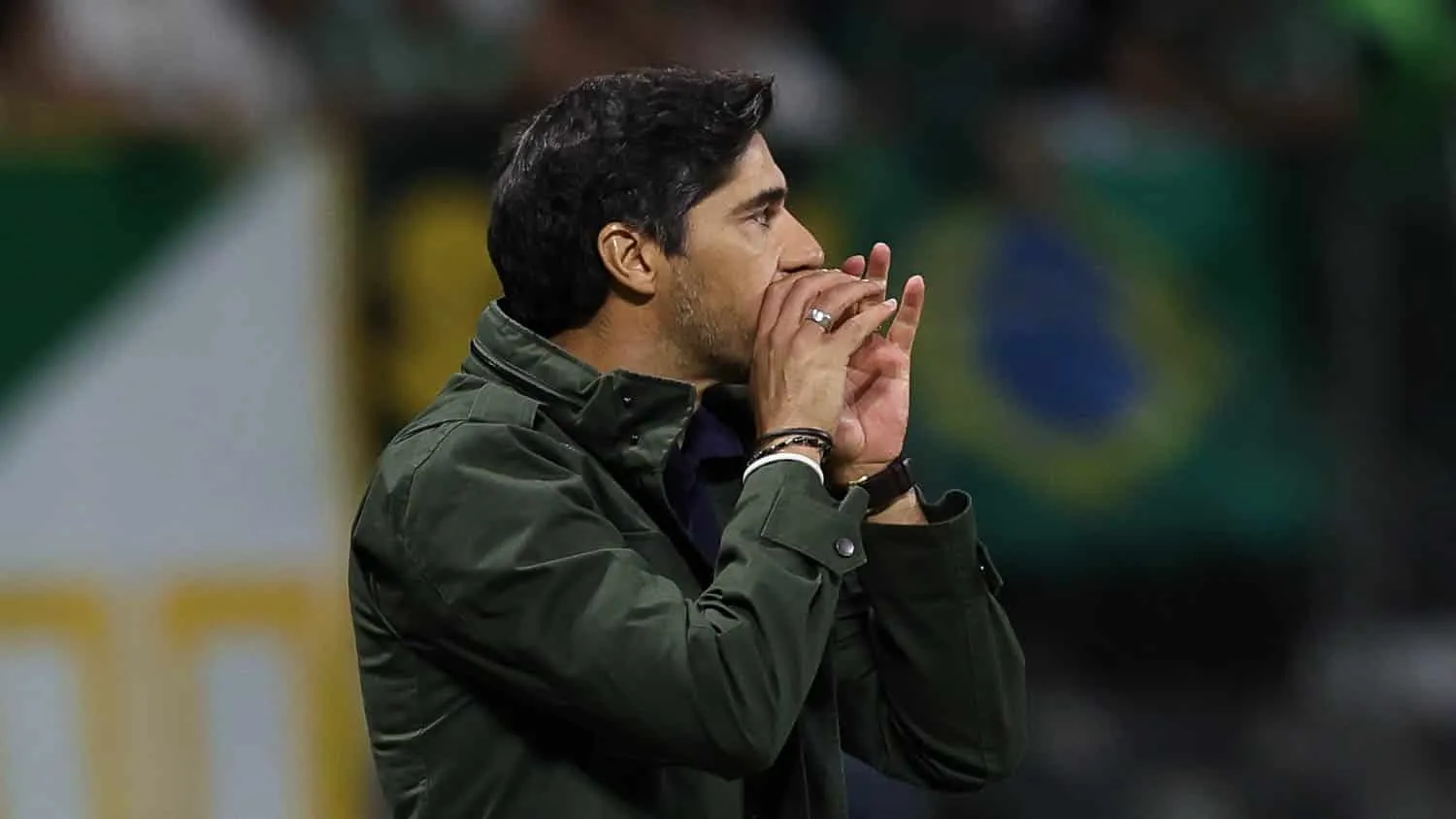 Abel Ferreira durante Palmeiras x Bolivar