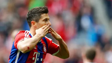 Nove gols em oito rodadas e Lewandowski deslancha no Bayern &ndash; com direito a gola&ccedil;o