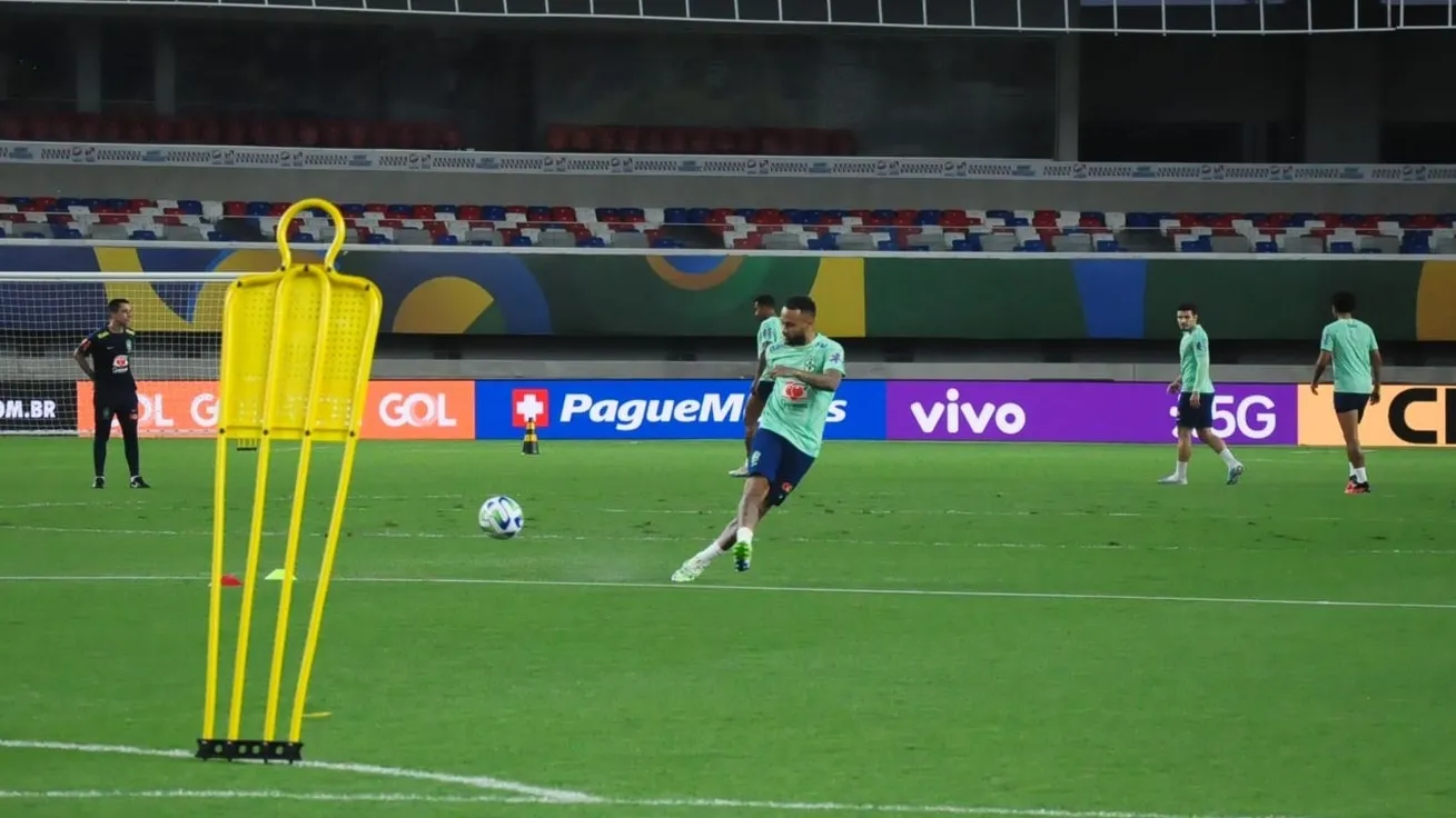 Diniz est&aacute; empolgado com o que viu no primeiro treino de Neymar pela Sele&ccedil;&atilde;o