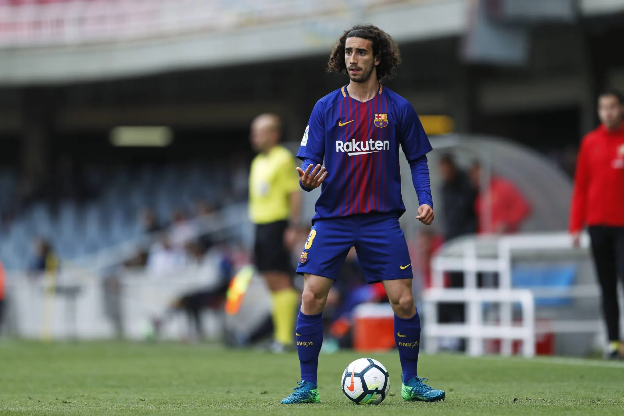 Marc Cucurella em jogo do Barcelona, em 2018