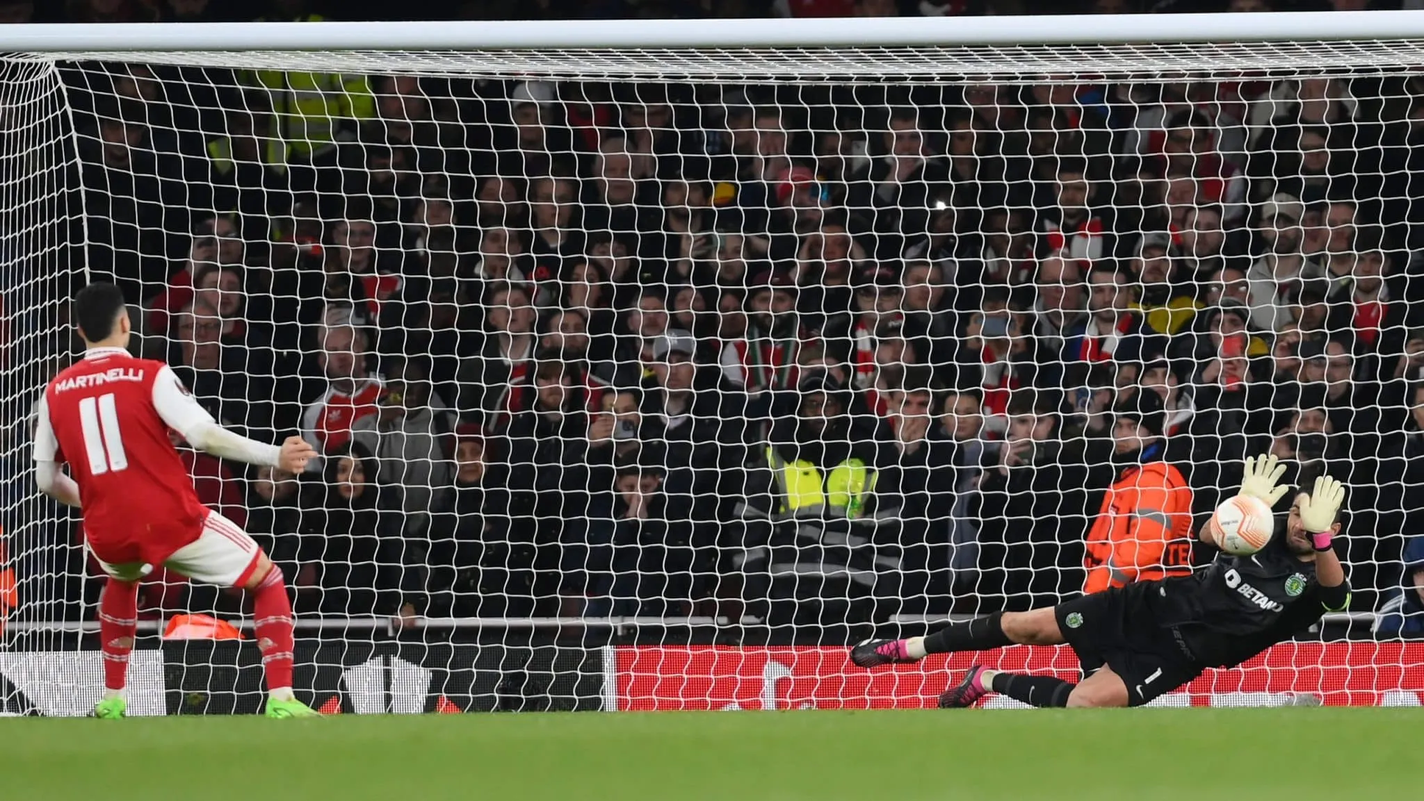 Sporting derruba o Arsenal no Emirates, com Ad&aacute;n decisivo e gol do meio-campo de Pedro Gon&ccedil;alves