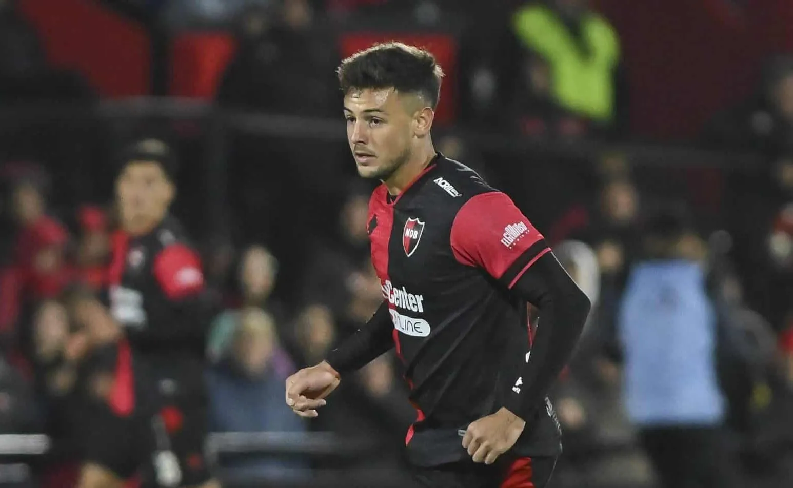 Vasco e Newell&rsquo;s divergem sobre motivo de neg&oacute;cio por zagueiro n&atilde;o ter sido fechado
