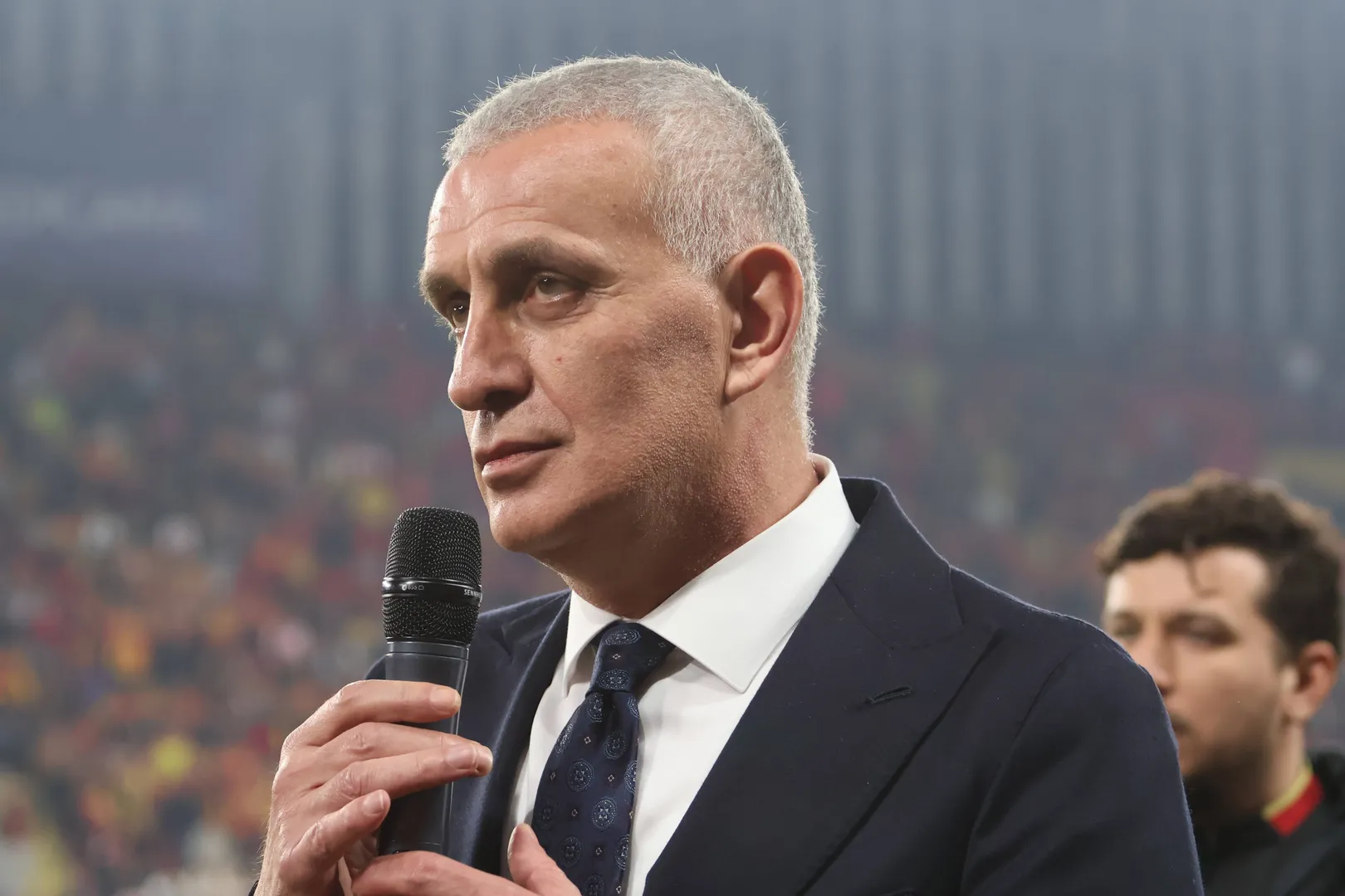 Ibrahim Haciosmanoglu, presidente da Federa&ccedil;&atilde;o Turca de Futebol