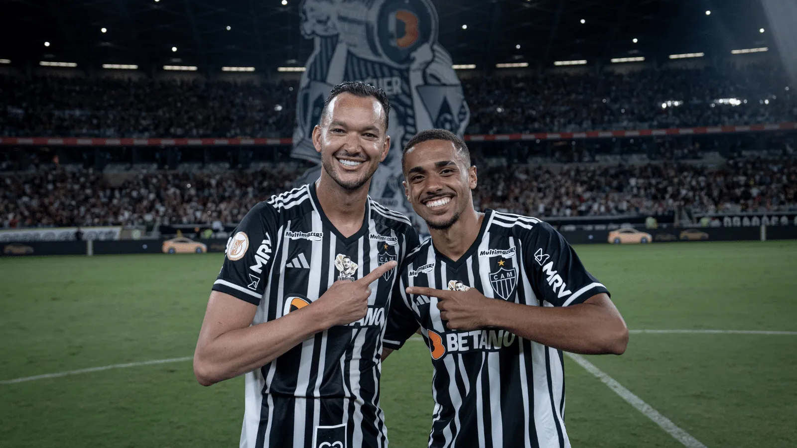 Inspirado e ensinado por R&eacute;ver e Leo Silva, joia do Atl&eacute;tico-MG come&ccedil;a trajet&oacute;ria em alta no clube