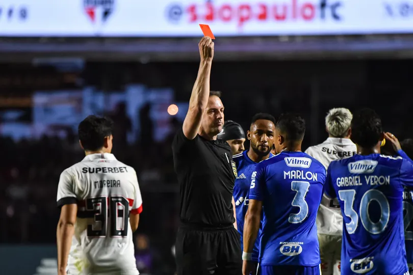 Expuls&atilde;o de Marlon prejudicou chances de uma remontada do Cruzeiro