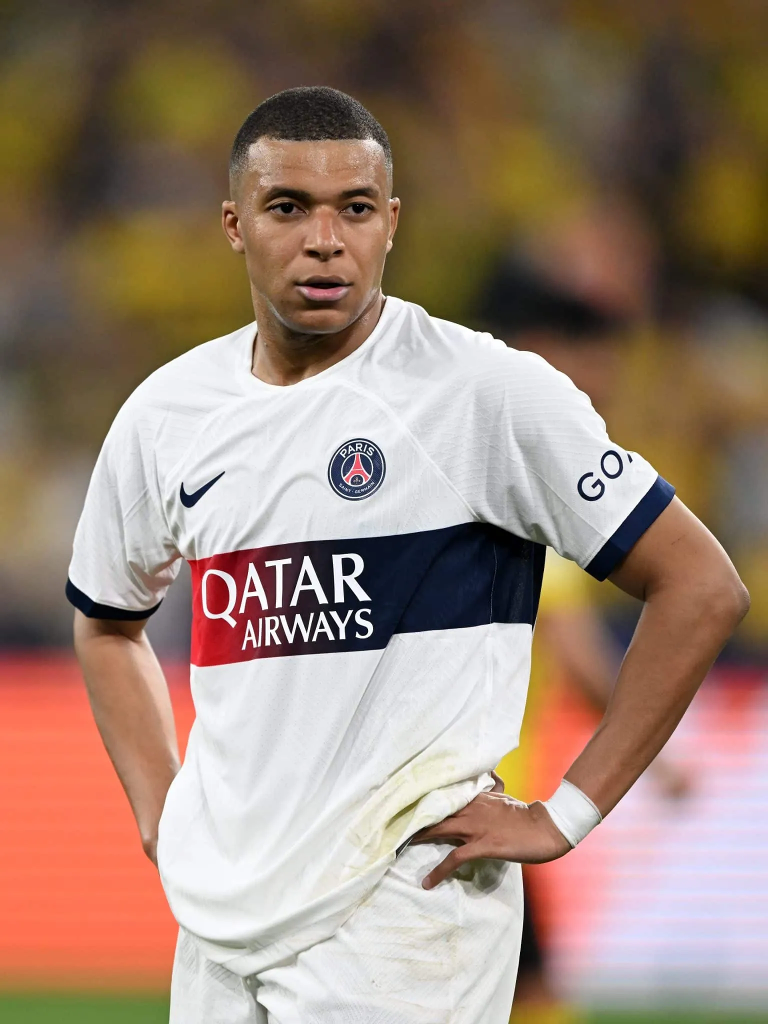 Mbapp&eacute; diz que PSG n&atilde;o teme elimina&ccedil;&atilde;o na Champions: &lsquo;Vamos reverter o placar&rsquo;
