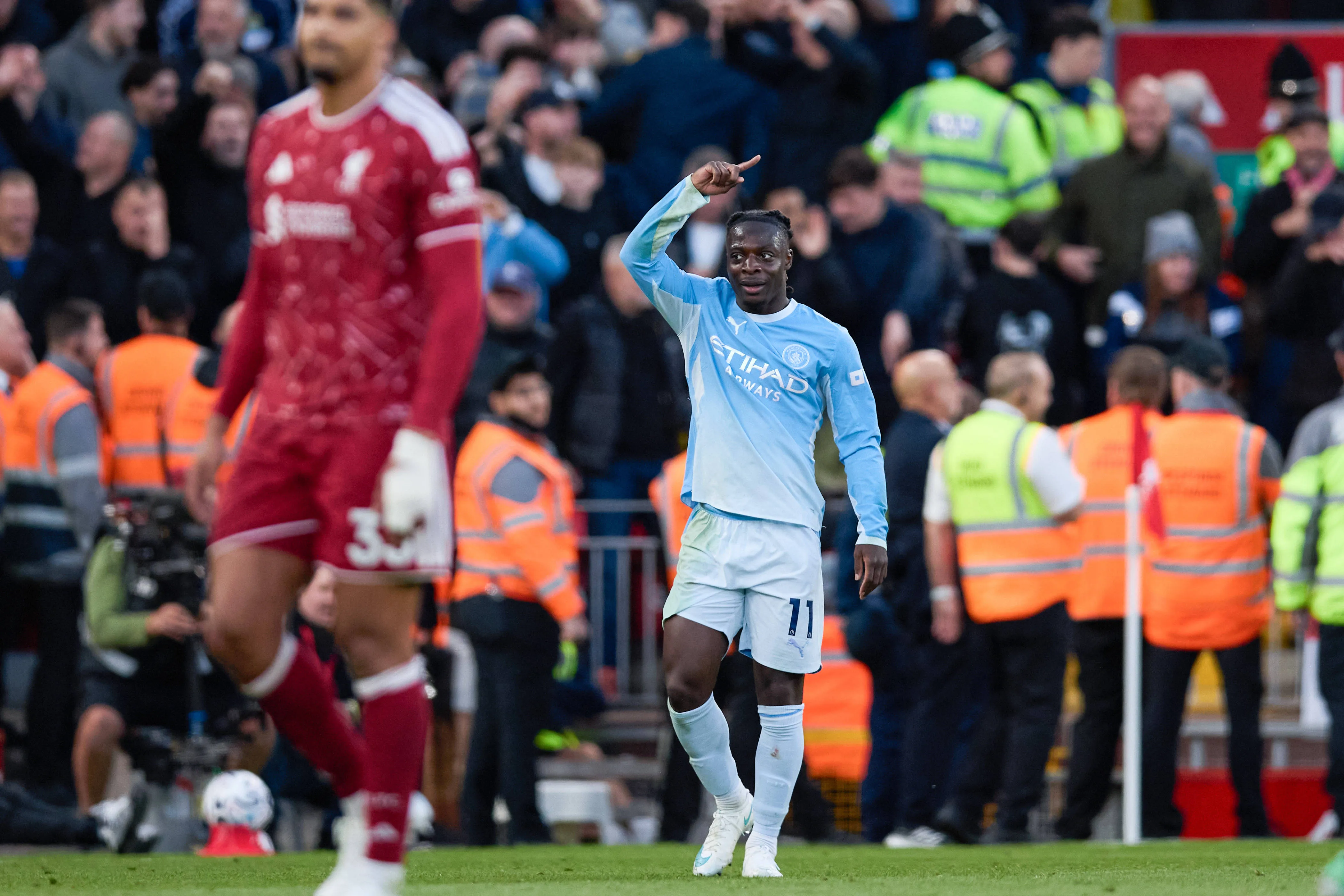 Doku foi o grande nome da vitória do City sobre o Liverpool 