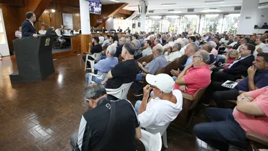 Relat&oacute;rio mostra que Santos teve d&eacute;ficit de quase R$ 14 milh&otilde;es no 2&ordm; trimestre de 2024