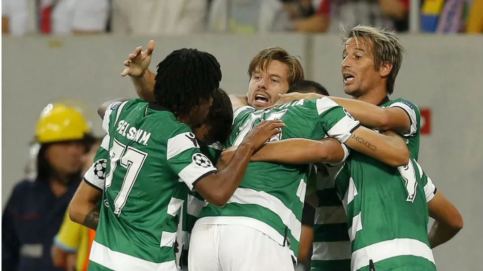 Sporting lava a alma e encerra s&eacute;rie de quedas nas preliminares da Champions com goleada