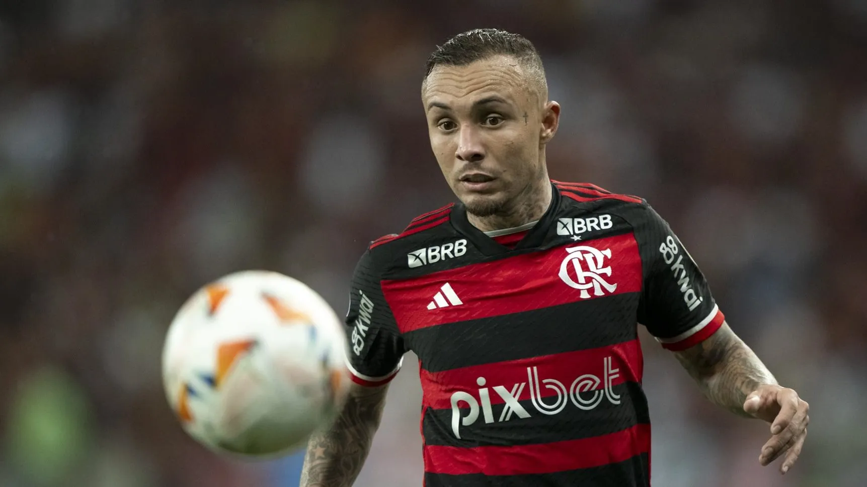 Volta de Cebolinha acirra briga por mais uma posi&ccedil;&atilde;o em metamorfose do Flamengo