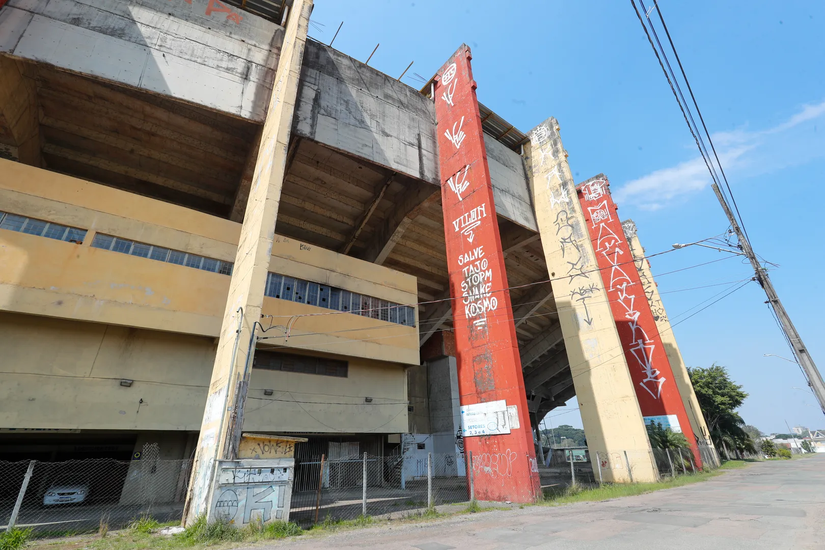 Pinheir&atilde;o, palco do &uacute;ltimo jogo da Sele&ccedil;&atilde;o brasileira em Curitiba