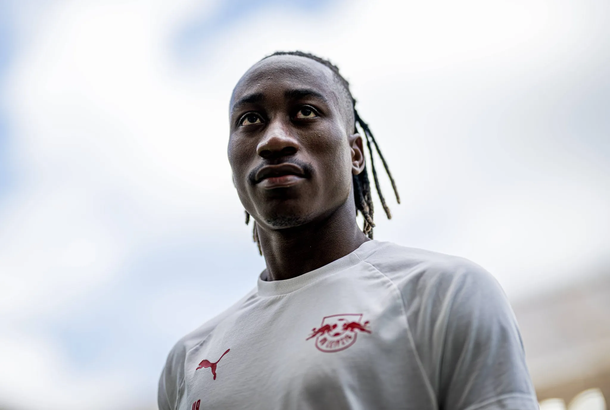 Diomande antes de jogo do RB Leipzig