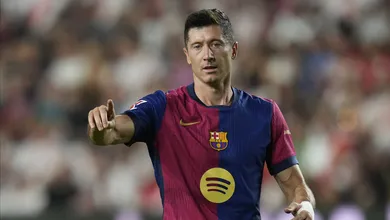Lewandowski pode resolver problemas do Barcelona com contrata&ccedil;&atilde;o de goleiro
