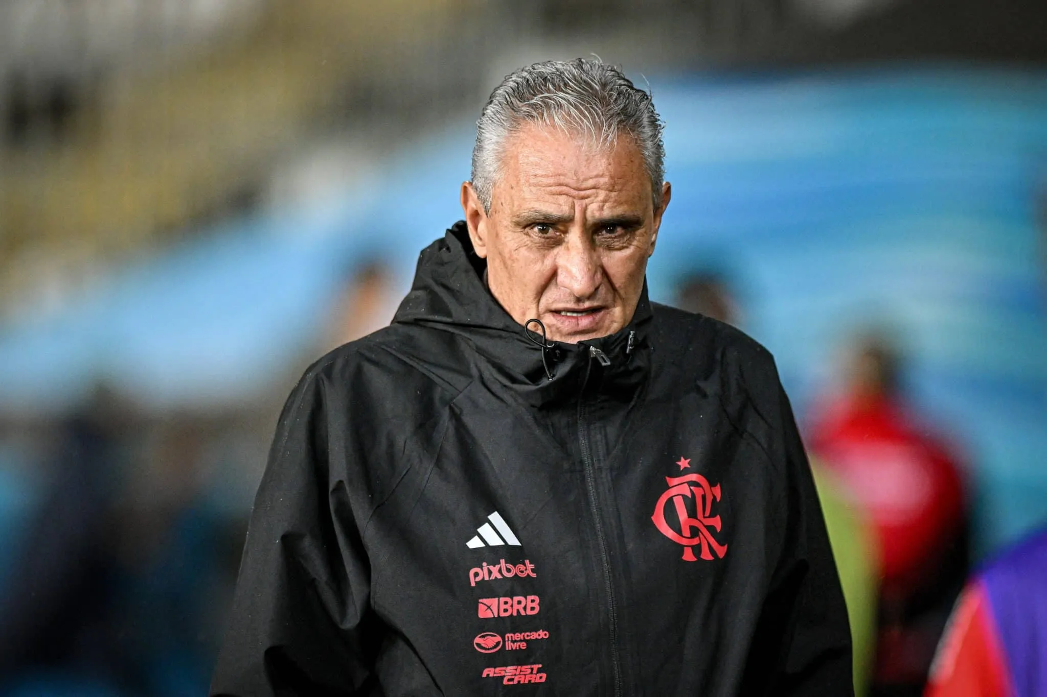 Flamengo x Corinthians ser&aacute; term&ocirc;metro para Tite e elenco ap&oacute;s inc&ocirc;modo interno