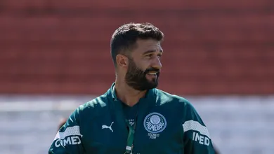 Ricardo Belli teve sucesso no Palmeiras Feminino, mas causou pol&ecirc;micas e cai ap&oacute;s goleada humilhante