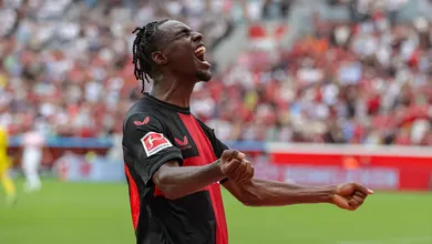O Leverkusen come&ccedil;a a Bundesliga com tudo, em grande vit&oacute;ria sobre o Leipzig