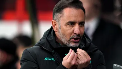 V&iacute;tor Pereira exige 2 contrata&ccedil;&otilde;es para salvar Wolverhampton do rebaixamento