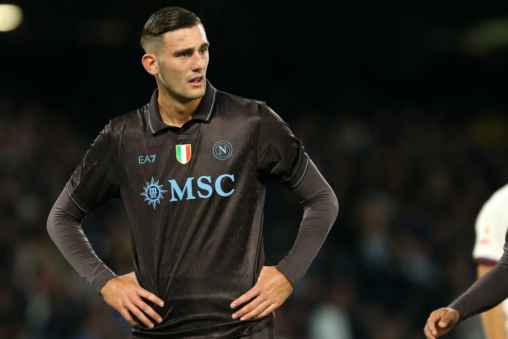 Lorenzo Lucca em a&ccedil;&atilde;o pelo Napoli 