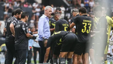 Botafogo chega em semana decisiva com Tiago Nunes tentando apaziguar crise criada por ele mesmo