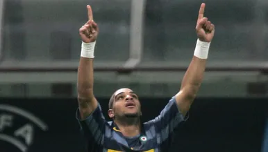 Na &uacute;ltima vez em que quatro italianos venceram na rodada da Champions, Adriano e Shevchenko arrebentaram
