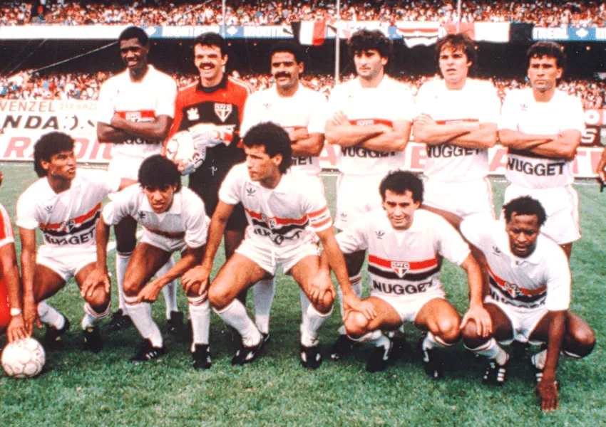 A escala&ccedil;&atilde;o do S&atilde;o Paulo no empate em 1 a 1 com o Gurani pela final do Campeonato Brasileiro de 1986.
De p&eacute;: Bernardo, Gilmar, Wagner Bas&iacute;lio, Dar&iacute;o Pereyra, Nelsinho e Z&eacute; Teodoro
Agachados: M&uuml;ller, Silas, Careca, Pita e S&iacute;dnei.