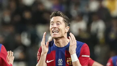 Lewandowski bateu um recorde pelo Barcelona, mas isso foi in&uacute;til