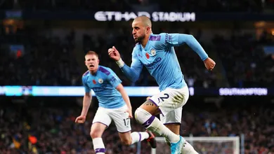 Manchester City martelou Southampton e virou no final com participa&ccedil;&atilde;o decisiva de Walker