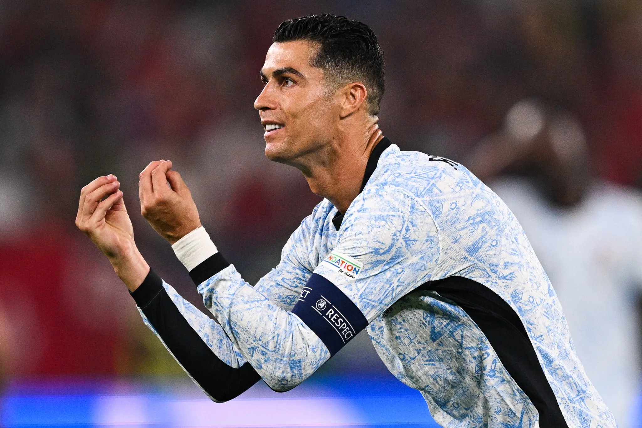 Cristiano Ronaldo bateu mais uma marca na Eurocopa, desta vez nem t&atilde;o positiva