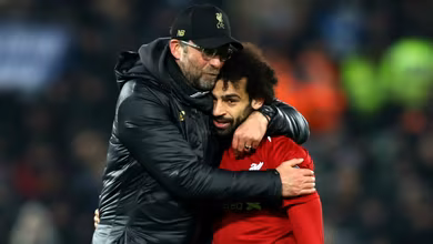 Klopp fala sobre temporada quase perfeita, seu legado, sangue novo e a &ldquo;contrata&ccedil;&atilde;o&rdquo; de Salah
