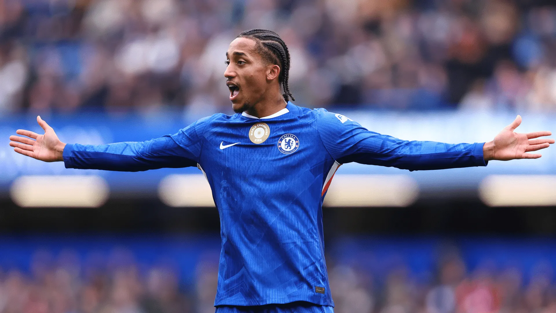 &lsquo;Jo&atilde;o Pedro n&atilde;o vai fazer isso&rsquo;: T&eacute;cnico do Chelsea &eacute; sincero sobre o que espera do brasileiro