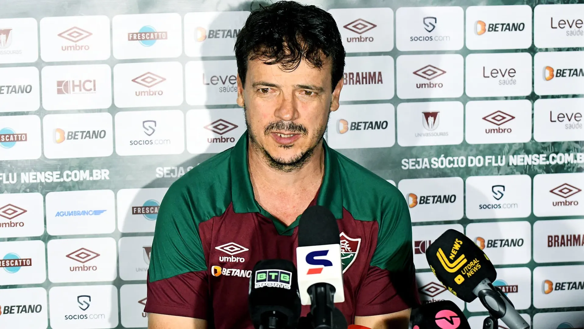 Fernando Diniz admitiu Fluminense "displicente" no Brasileiro, mas projeta equipe concentrada na Libertadores - Foto: Mailson Santana/Fluminense FC