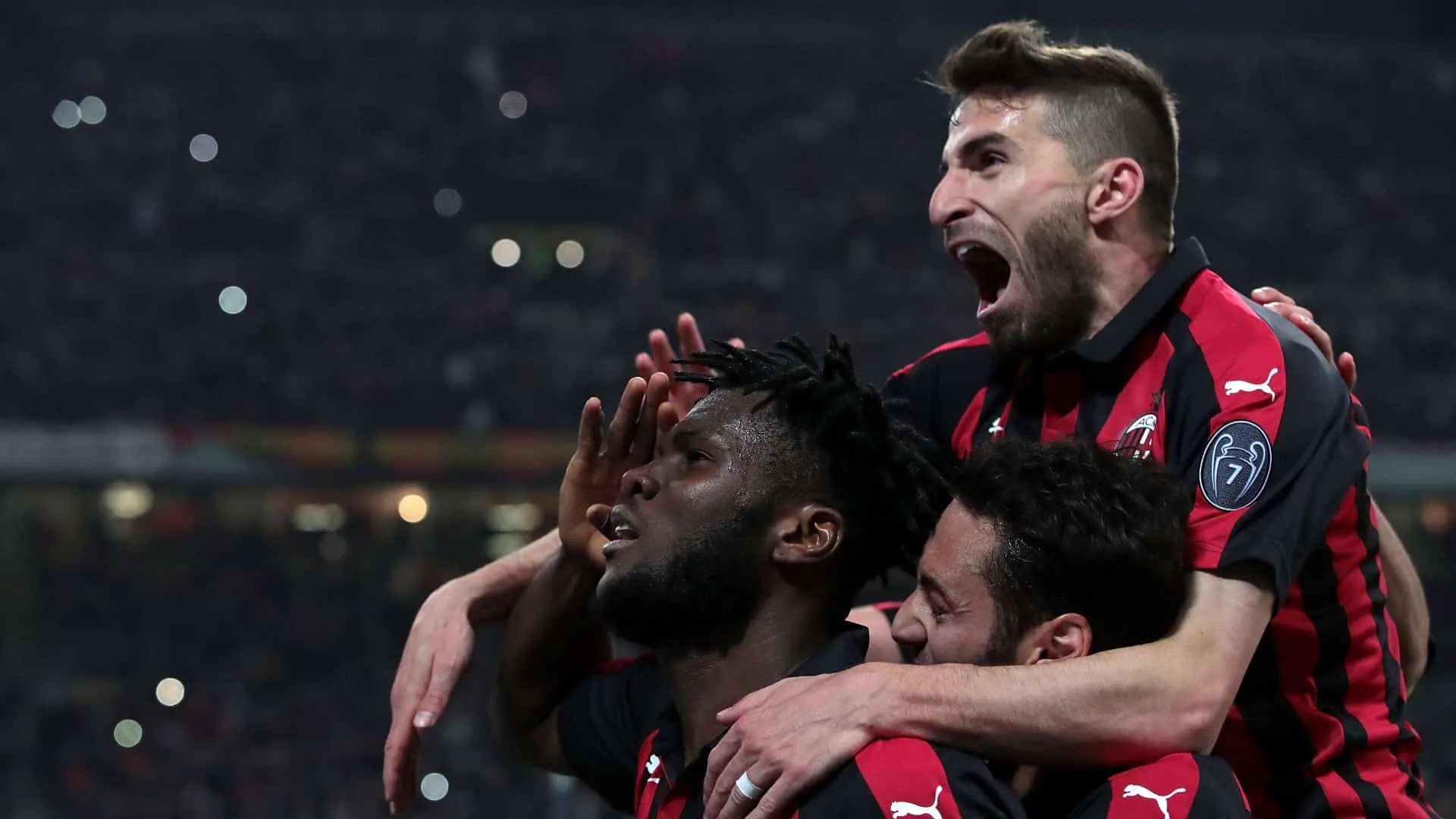 Milan inicia for&ccedil;a-tarefa contra racismo no futebol italiano a partir do d&eacute;rbi com a Inter