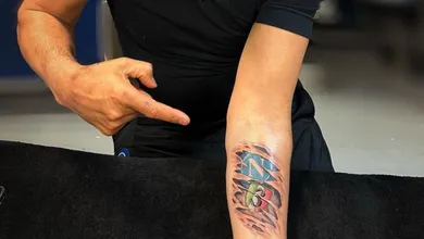 Spalletti resolveu eternizar seu feito pelo Napoli na pele, com uma tatuagem do Scudetto