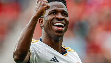 Nada muda, Vini Jr. arrasa e Real Madrid goleia de novo para disparar na La Liga