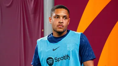 Novo clube entra na briga por Vitor Roque, e promete duelo com a Premier League